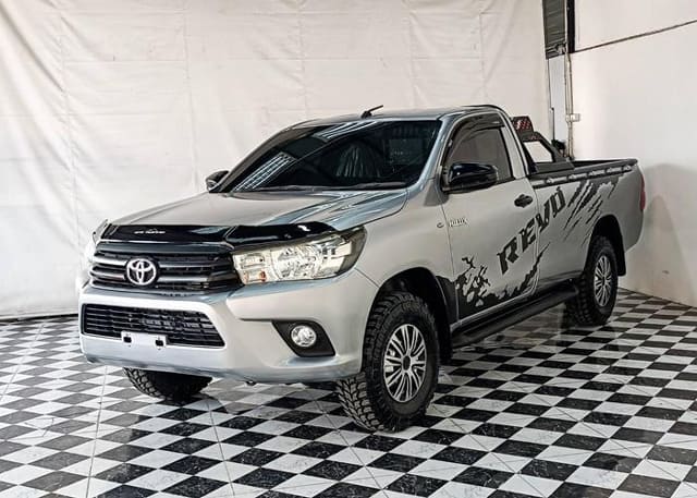 2018 TOYOTA Hilux