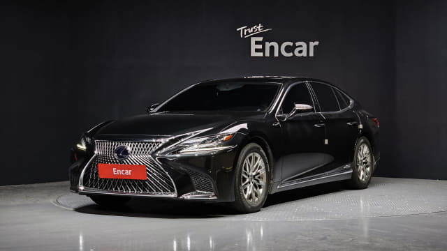 2018 LEXUS LS
