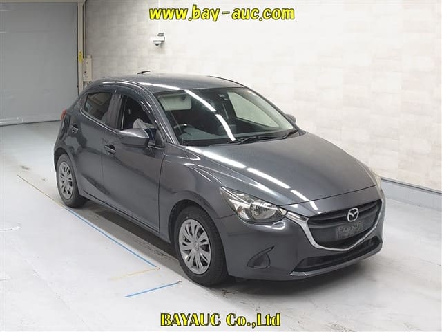 2016 MAZDA Demio