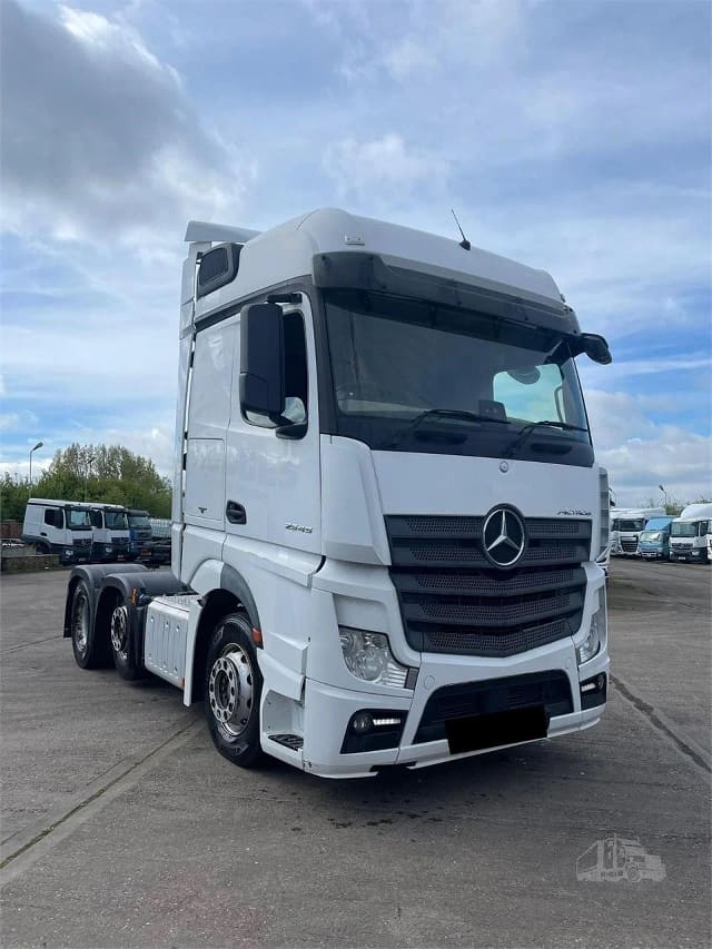 2016 MERCEDES-BENZ ACTROS