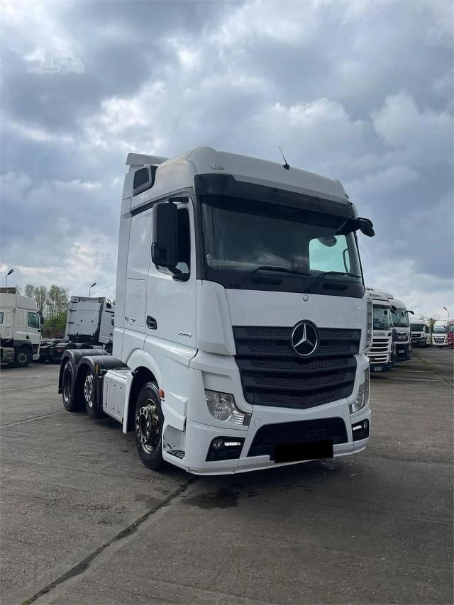 2016 MERCEDES-BENZ ACTROS
