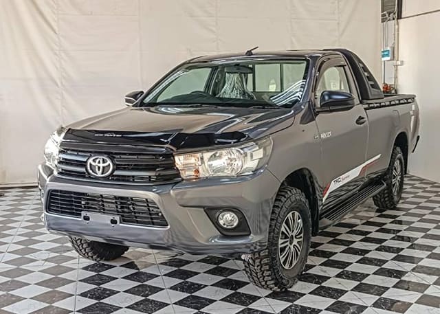 2018 TOYOTA Hilux
