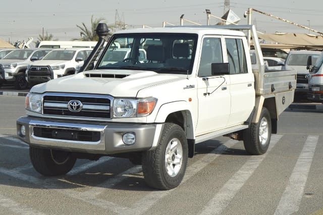 2020 TOYOTA Land Cruiser