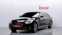 2018 Genesis EQ900