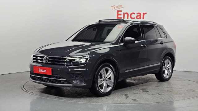 2020 VOLKSWAGEN Tiguan