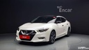 2017 NISSAN Maxima
