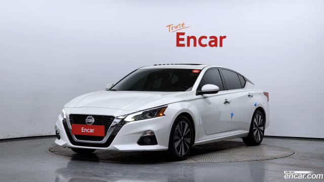 2019 NISSAN Altima