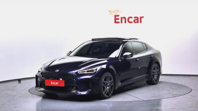 2021 KIA Stinger