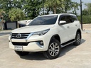 2019 TOYOTA Fortuner