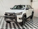 2025 TOYOTA Hilux