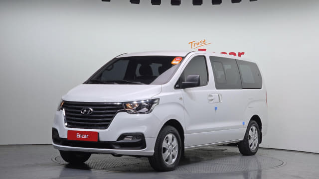 2021 HYUNDAI Grand Starex