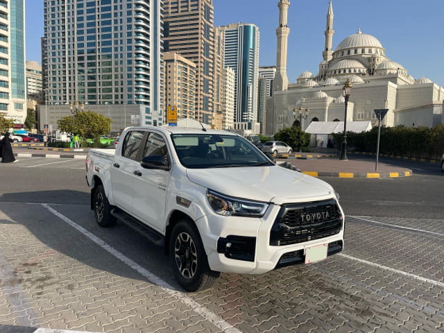 2021 TOYOTA Hilux