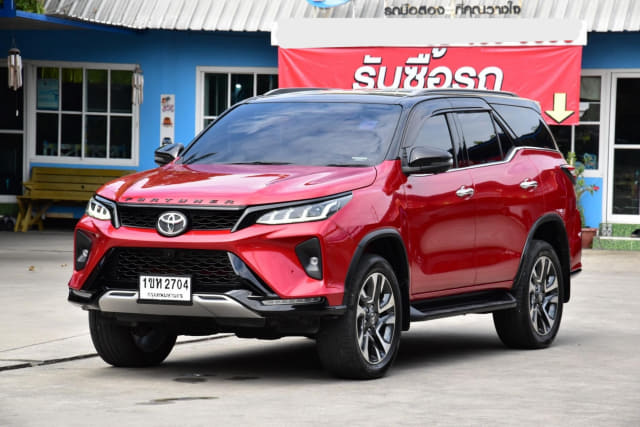 2020 TOYOTA Fortuner