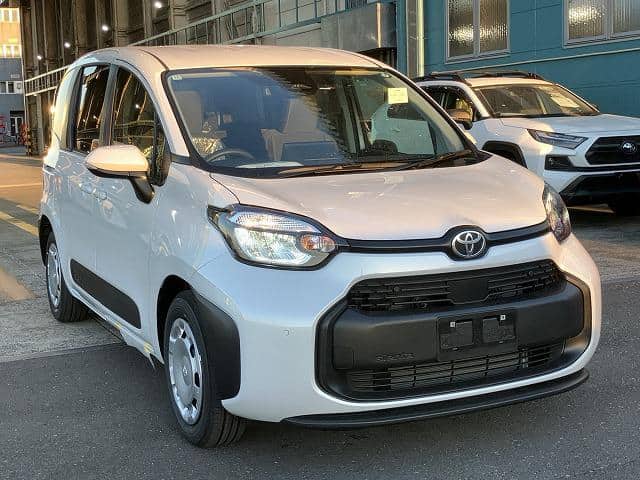 2024 TOYOTA Sienta