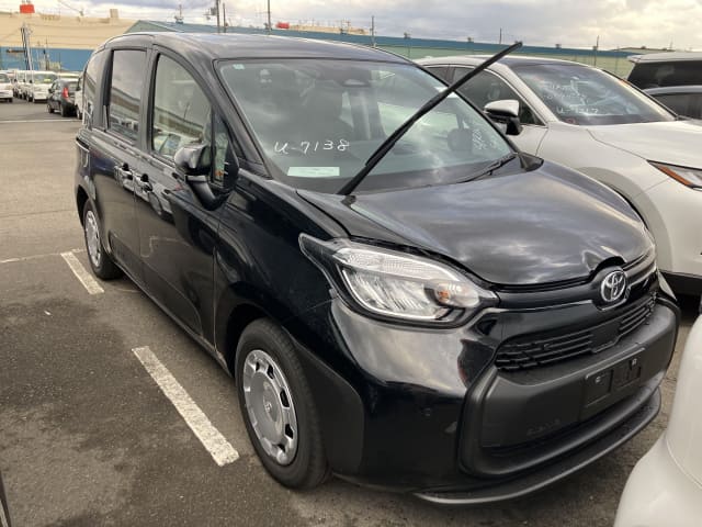 2024 TOYOTA Sienta