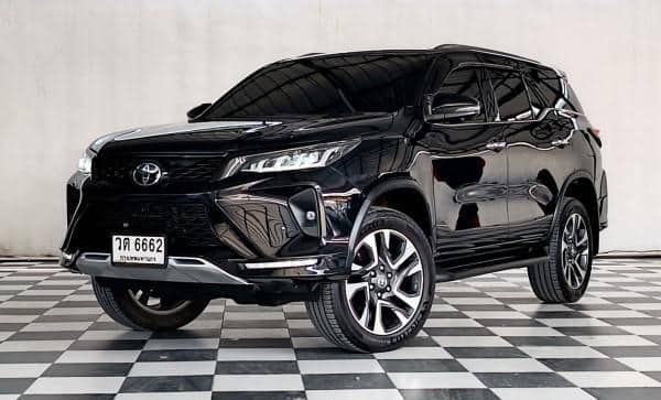 2021 TOYOTA Fortuner