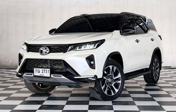 2023 TOYOTA Fortuner