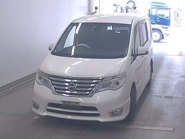 2016 NISSAN Serena