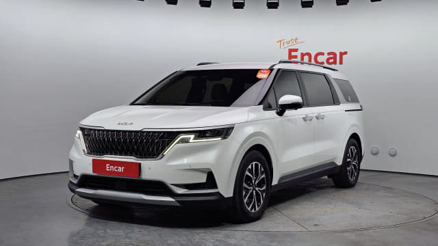 2023 KIA Carnival