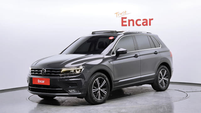 2020 VOLKSWAGEN Tiguan