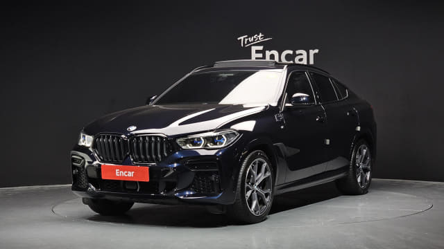 2023 BMW X6