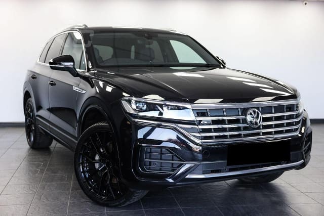 2019 VOLKSWAGEN Touareg