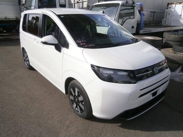 2024 HONDA Freed Hybrid