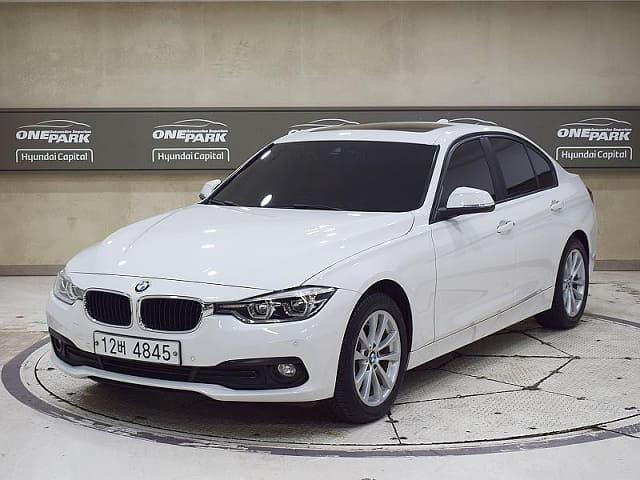2018 BMW 3 Series