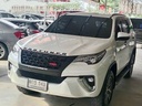 2019 TOYOTA Fortuner