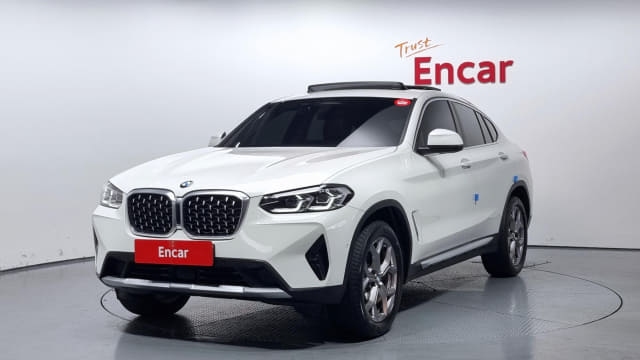 2022 BMW X4