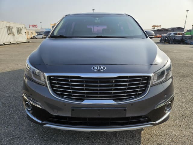 2016 KIA Carnival