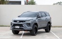 2017 TOYOTA Fortuner