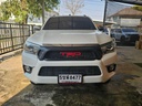 2017 TOYOTA Hilux