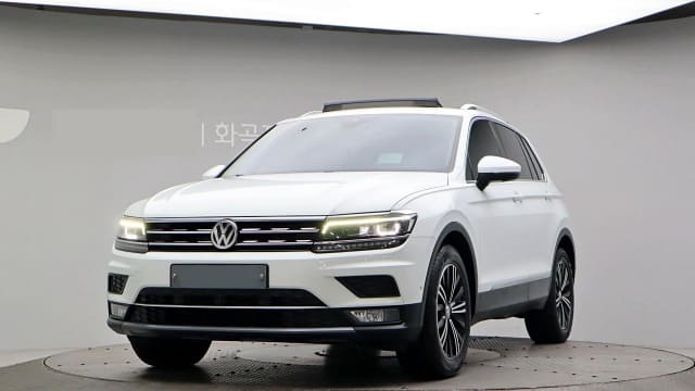 2020 VOLKSWAGEN Tiguan