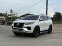 2020 TOYOTA Fortuner