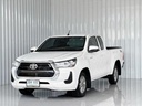 2021 TOYOTA Hilux
