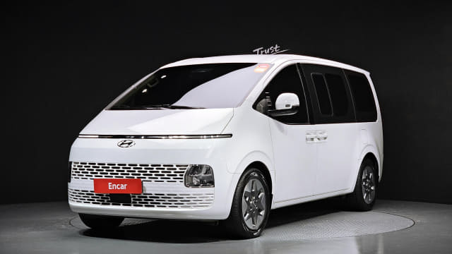 2023 HYUNDAI Staria, 