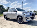 2019 TOYOTA Hilux