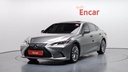 2020 LEXUS ES