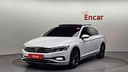 2021 VOLKSWAGEN Passat