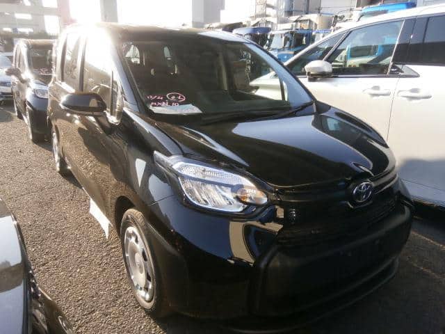 2024 TOYOTA Sienta