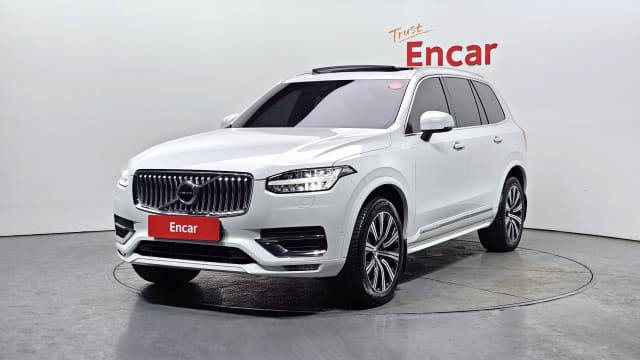 2020 VOLVO XC90