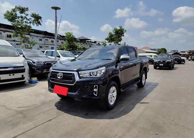 2020 TOYOTA Hilux