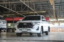 2021 TOYOTA Hilux