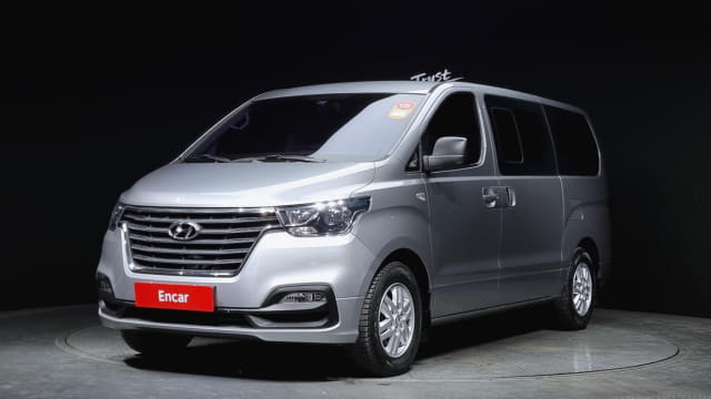 2019 HYUNDAI Grand Starex