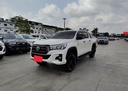 2019 TOYOTA Hilux