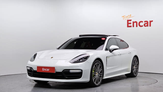 2018 Porsche Panamera