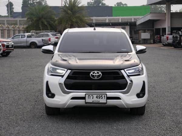 2020 TOYOTA Hilux, 