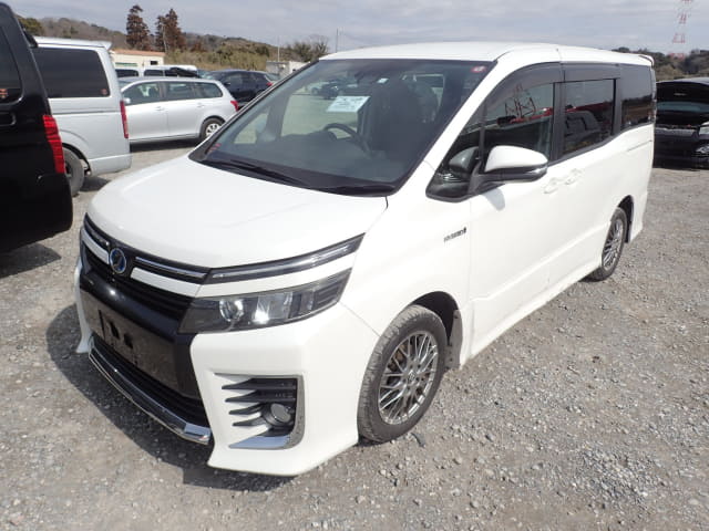 2016 TOYOTA Voxy Hybrid