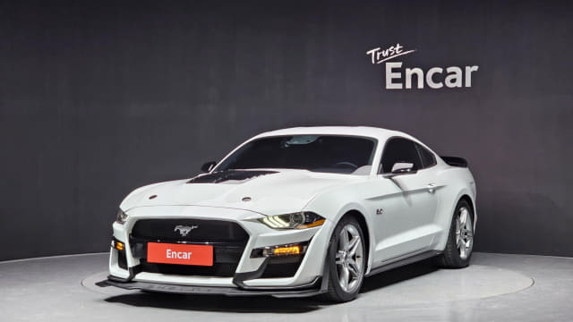 2020 FORD Mustang